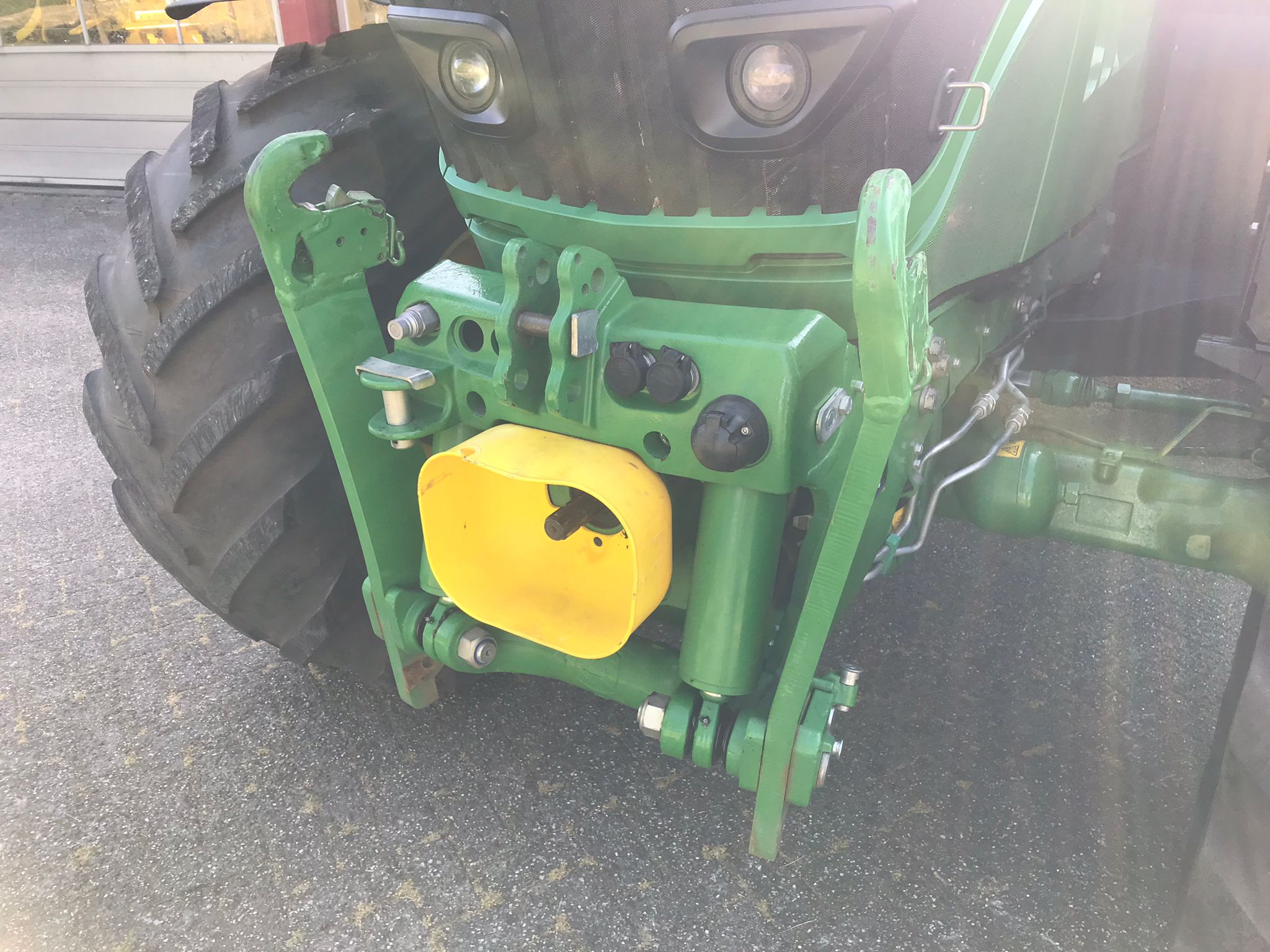 JOHN DEERE 6215R TREKKER #19 (LIE) #28292 - Kraakman