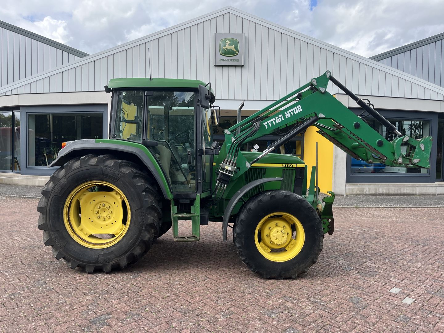 John Deere 6110 (ZUI) #142431 - Kraakman